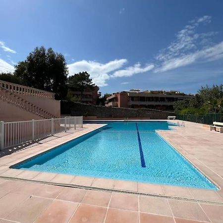 Appartement Avec Jardin Au Coeur De Saint-Tropez. Exterior photo